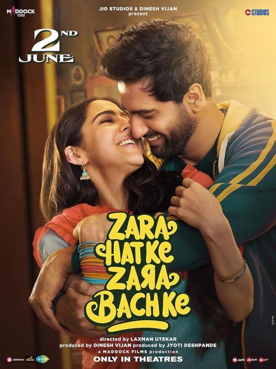 فيلم Zara Hatke Zara Bachke 2023 مترجم اون لاين